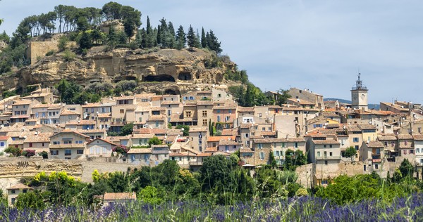 Cadenet, ville historique de la ville en-Provence