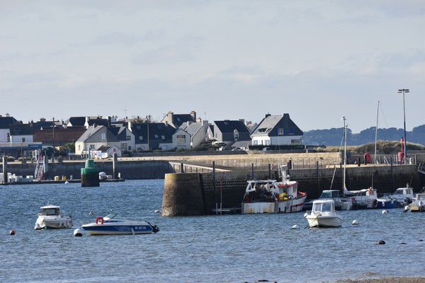 Un port à Gavres, dans le Morbihan, en Bretagne, en France