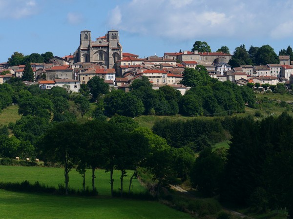 Le village de La Chaise-Dieu et son abbaye, Haute-Loire