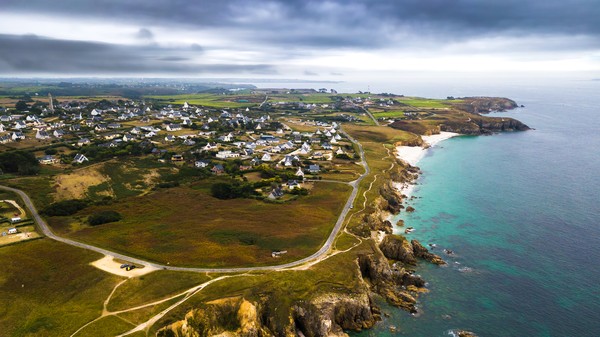 Plages pittoresques de Plouarzel sur la côte atlantique du Finistère en Bretagne, France