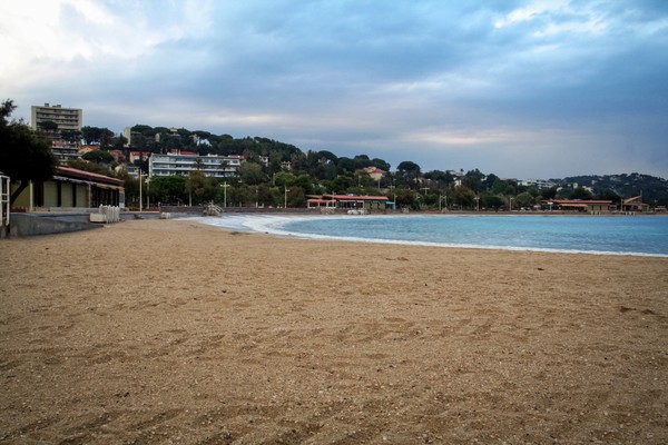 Photo principale de Plage Les Pins Centre
